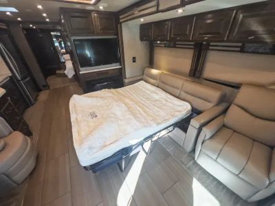 2019 Tiffin ALLEGRO RED - Photo 8