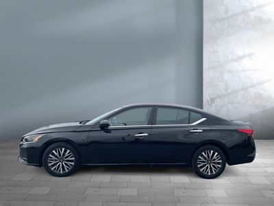 2025 Nissan Altima — rear three-quarter view