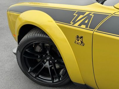 2021 Dodge Challenger R/T Scat Pack Widebody - Photo 13