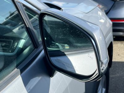 2021 Toyota RAV4 - Photo 12