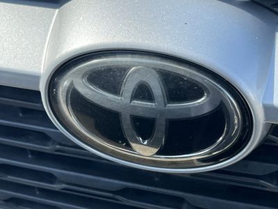 2021 Toyota RAV4 - Photo 9