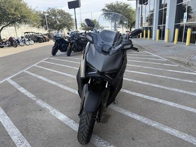 2025 Yamaha XMAX - Photo 3