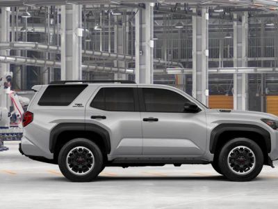 2026 Toyota 4Runner i-FORCE MAX - Photo 12