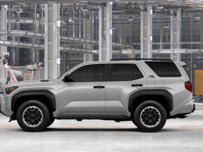 2026 Toyota 4Runner i-FORCE MAX - Photo 4