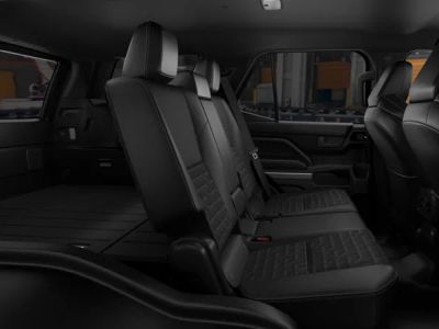 2026 Toyota 4Runner i-FORCE MAX - Photo 21