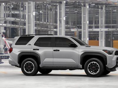2026 Toyota 4Runner i-FORCE MAX - Photo 13
