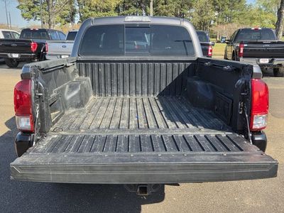 2017 Toyota Tacoma - Photo 21