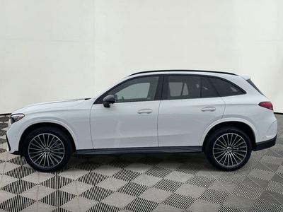 2026 Mercedes-Benz GLC — photo 8 view