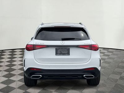 2026 Mercedes-Benz GLC — photo 10 view