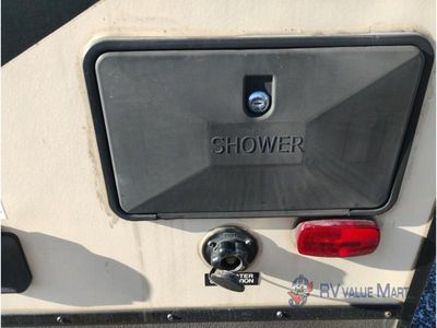 2018 CrossRoads RV Volante — photo 11 view