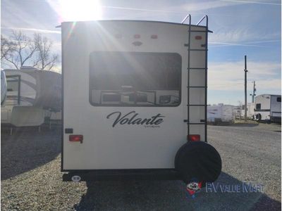 2018 CrossRoads RV Volante — detail view