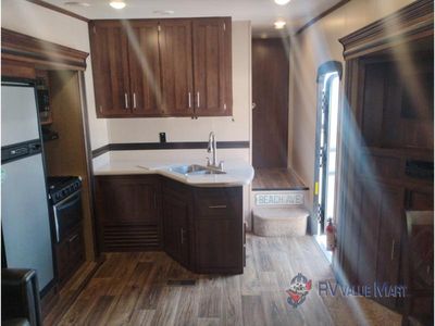 2018 CrossRoads RV Volante — photo 21 view