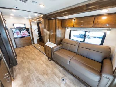 2019 Tiffin WAYFARER - Photo 7