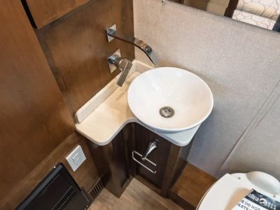 2019 Tiffin WAYFARER - Photo 16