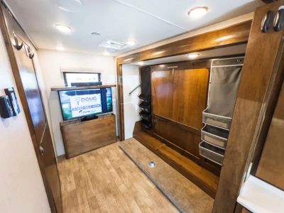 2019 Tiffin WAYFARER - Photo 14