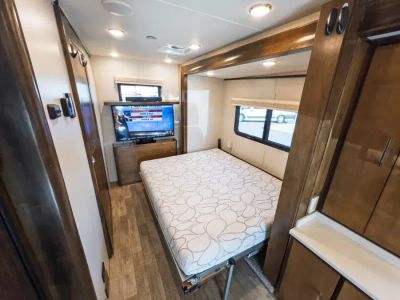 2019 Tiffin WAYFARER - Photo 15