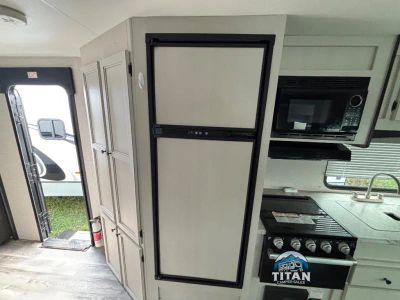 2022 Highland Ridge RV Range Lite - Photo 12