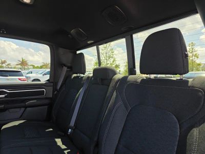 2026 Ram 1500 — photo 7 view