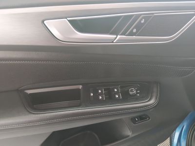 2024 Volkswagen Atlas Cross Sport — photo 18 view