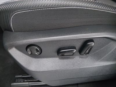 2024 Volkswagen Atlas Cross Sport — photo 20 view