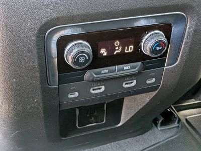 2021 Chevrolet Tahoe — photo 15 view