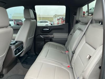 2020 Chevrolet Silverado 1500 — photo 17 view