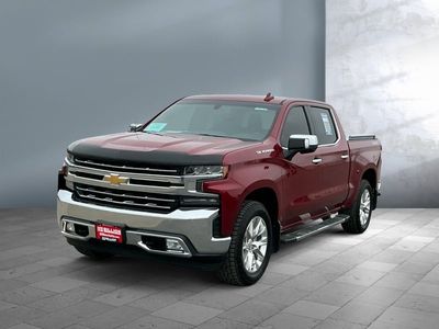 2020 Chevrolet Silverado 1500 — front three-quarter view