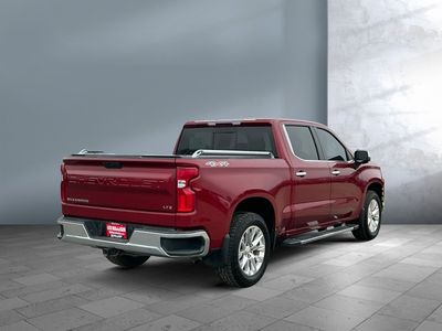 2020 Chevrolet Silverado 1500 — engine compartment view