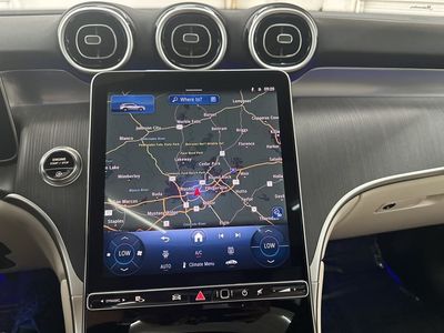 2026 Mercedes-Benz GLC — photo 13 view