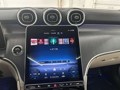 2026 Mercedes-Benz GLC — photo 15 view