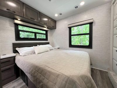 2025 Jayco Redhawk - Photo 9