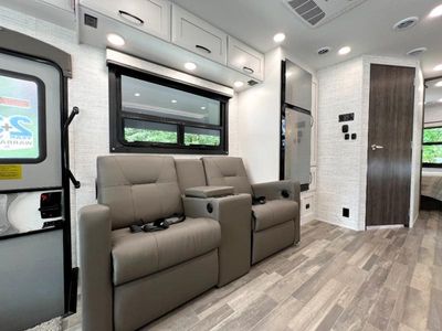 2025 Jayco Redhawk - Photo 7