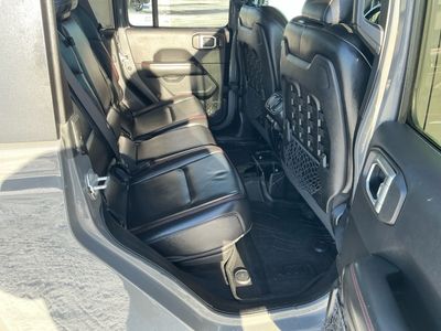 2020 Jeep Gladiator - Photo 17