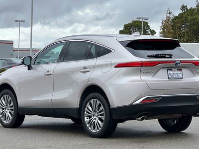 2023 Toyota Venza - Photo 7