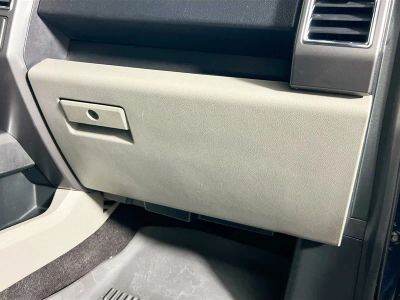 2016 Ford F-150 — photo 29 view