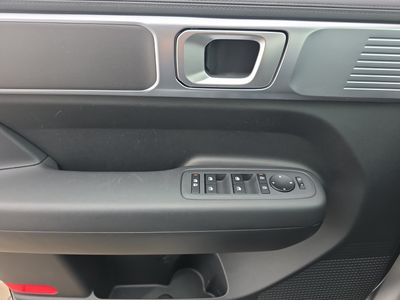 2025 Hyundai Santa Fe — photo 20 view