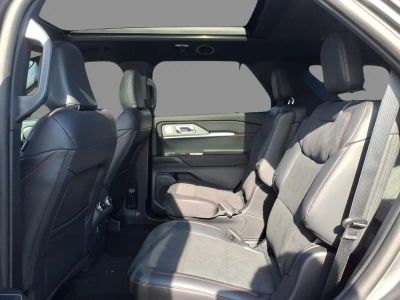 2026 Ford Explorer — detail view