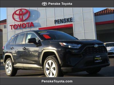 2024 Toyota RAV4 - Photo 38