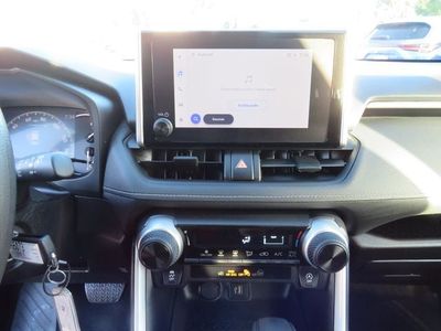 2024 Toyota RAV4 - Photo 24