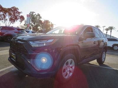 2024 Toyota RAV4 - Photo 3
