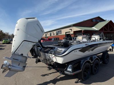 2026 Ranger PRO FISHERMAN - Photo 4