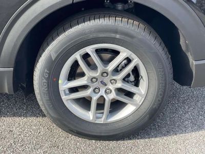 2026 Ford Explorer — photo 8 view
