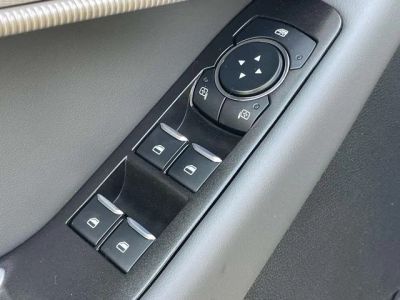 2026 Ford Explorer — photo 12 view