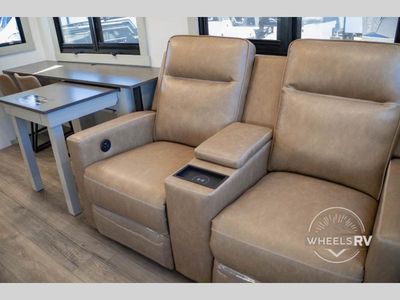 2026 Brinkley Model Z - Photo 20