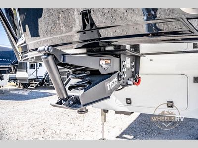2026 Brinkley Model Z - Photo 10