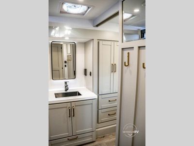 2026 Brinkley Model Z - Photo 38