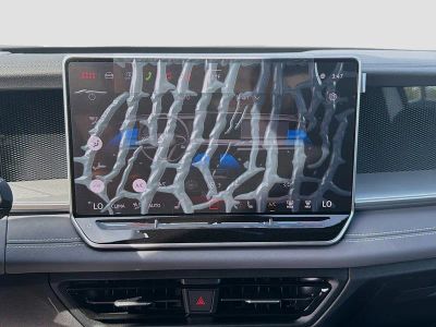 2026 Volkswagen Tiguan — photo 12 view
