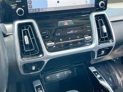2022 Kia Sorento - Photo 16