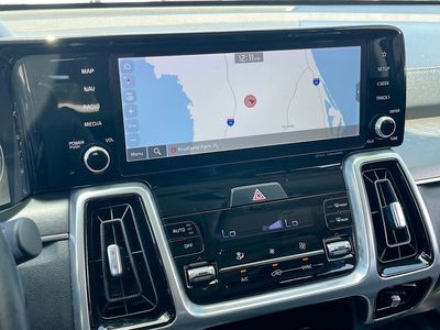 2022 Kia Sorento - Photo 13
