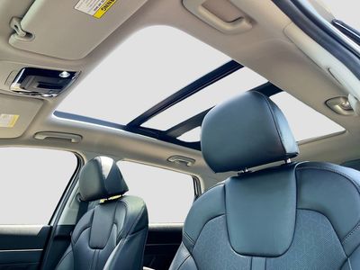 2022 Kia Sorento - Photo 22